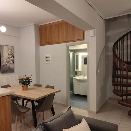 Mani Hillview Apartment *